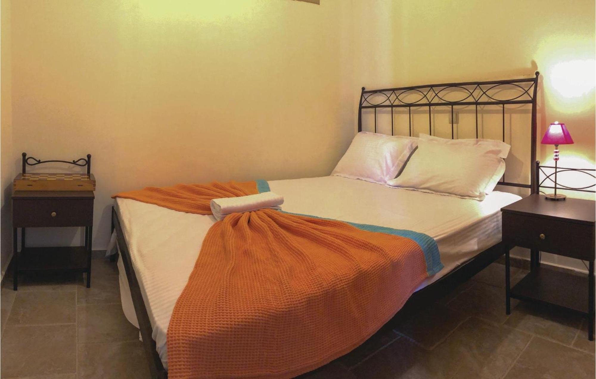 Amazing Home In Koroni With Wifi 외부 사진