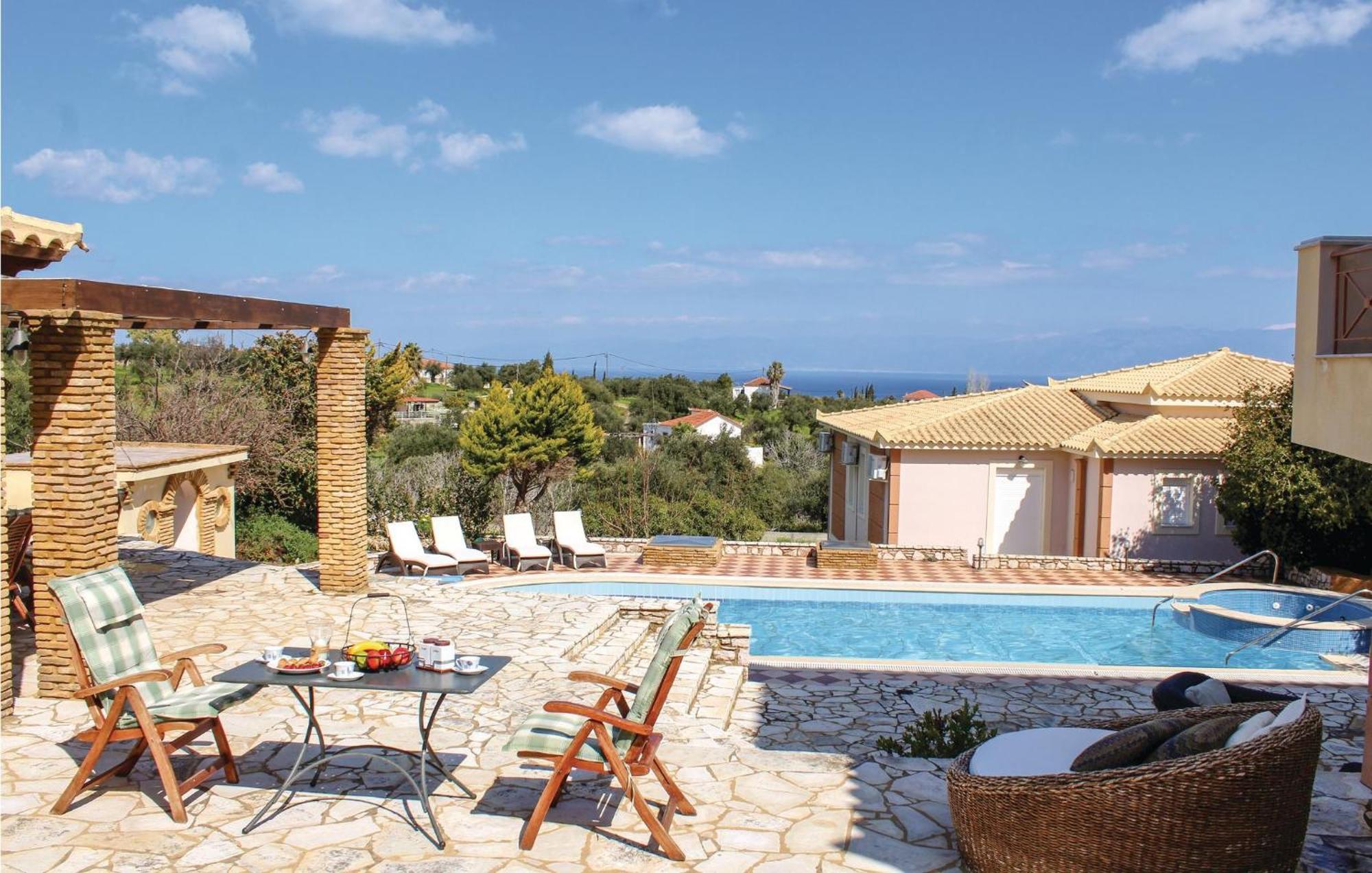 Amazing Home In Koroni With Wifi 외부 사진