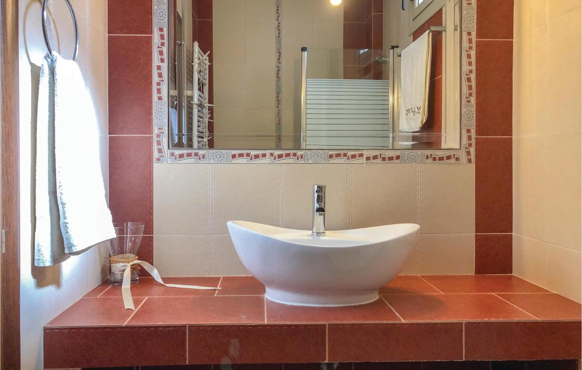 Amazing Home In Koroni With Wifi 외부 사진