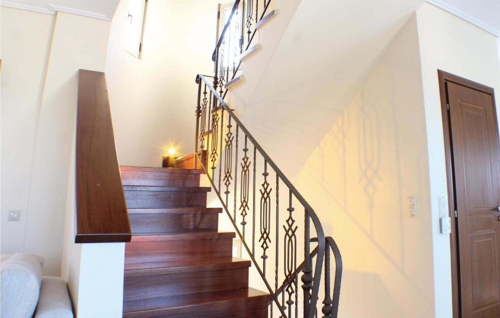 Amazing Home In Koroni With Wifi 외부 사진